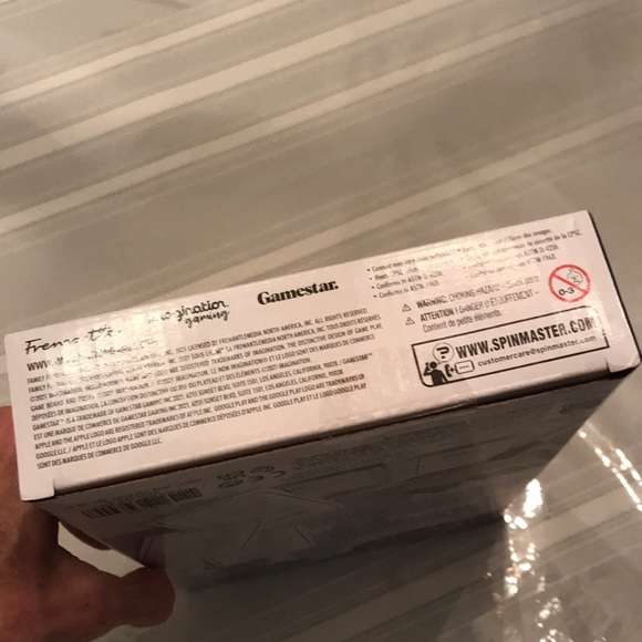 Family Feud ALL NEW PLATINUM EDITION - Picture 4 of 9